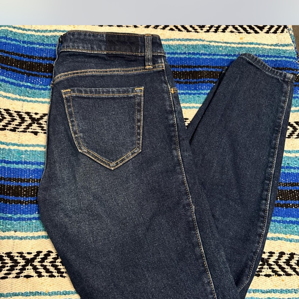 Abercrombie & Fitch Dark Blue Skinny Jeans